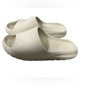 coffee ash yeezy slides